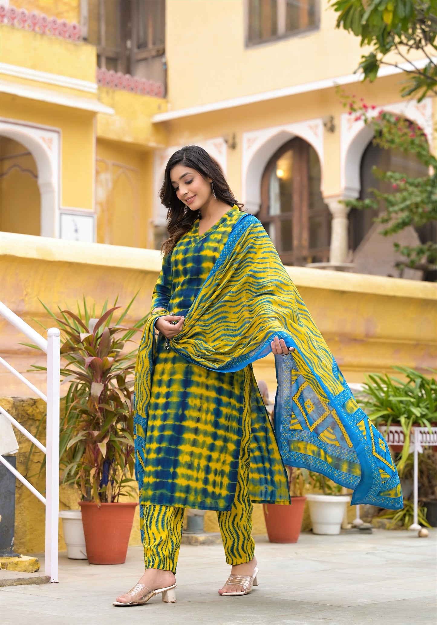 Simple and Beautiful Tie Die Printed Kurta Set with Bottom and Dupatta