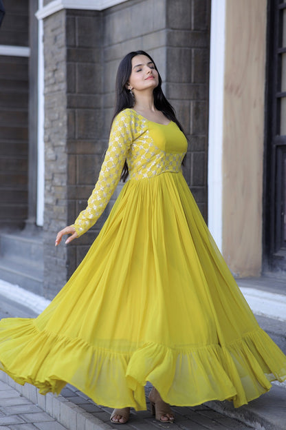 Yellow Faux Blooming Stylish Long Women's Gown