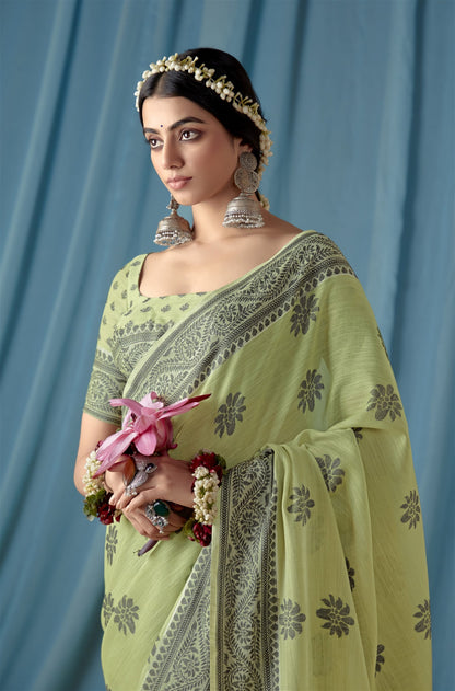 Green Colour Beautiful Traditional Wear Lucknowi Linen Saree