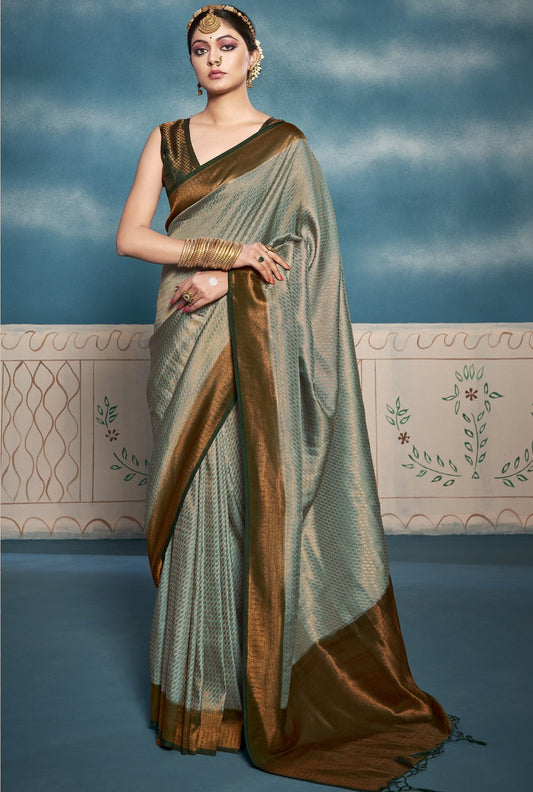 Green Colour Weaving Kanjivaram Silk Saree With Tassel