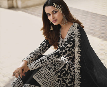 Heavy Butterfly Net With Embroidery Work Party Wear Salwar Kameez