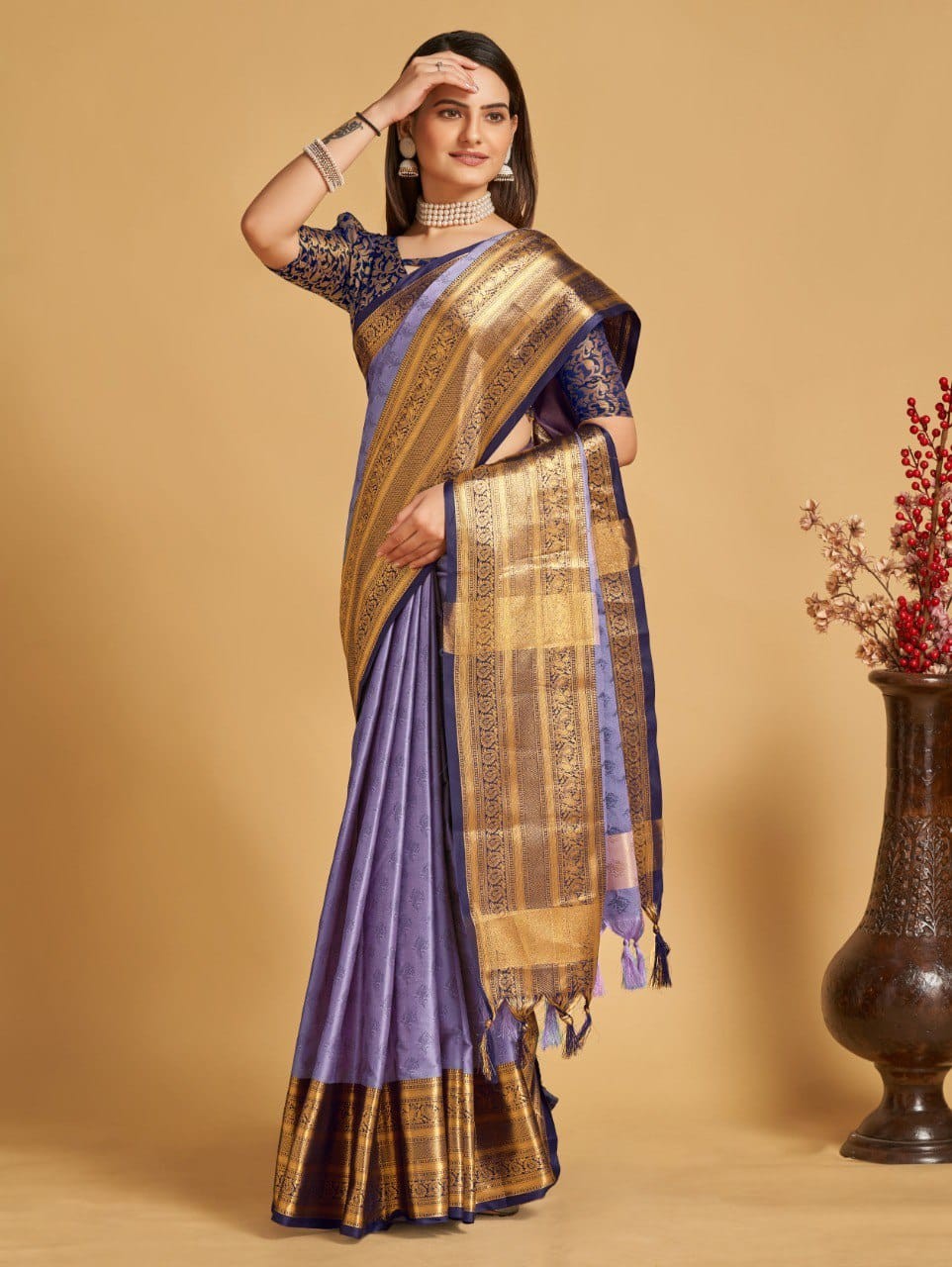 Lovendor Colour Litchi Silk Saree For Women's